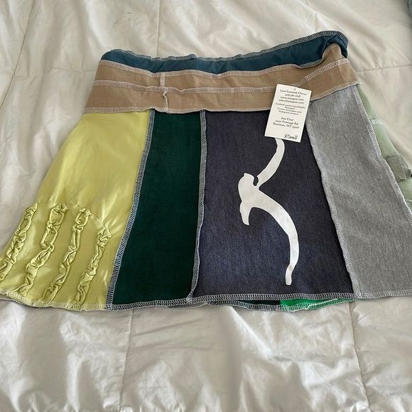 Nwt Unique skirt re-made clothing size extra small - Picture 1 of 6